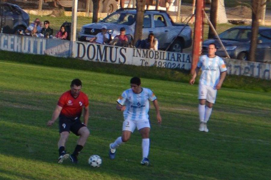 LEF Primera CAF vs SLFC - Foto FM Spacio
