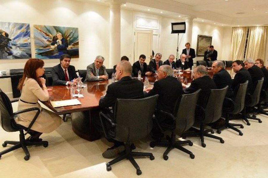 CFK con Gobernadores petroleros