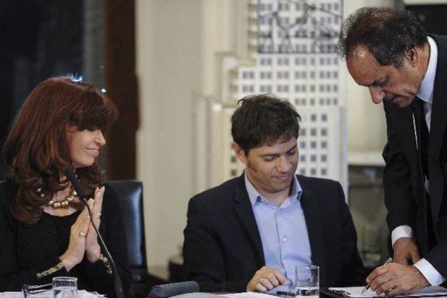 Firma de convenio CFK - Foto Presidencia