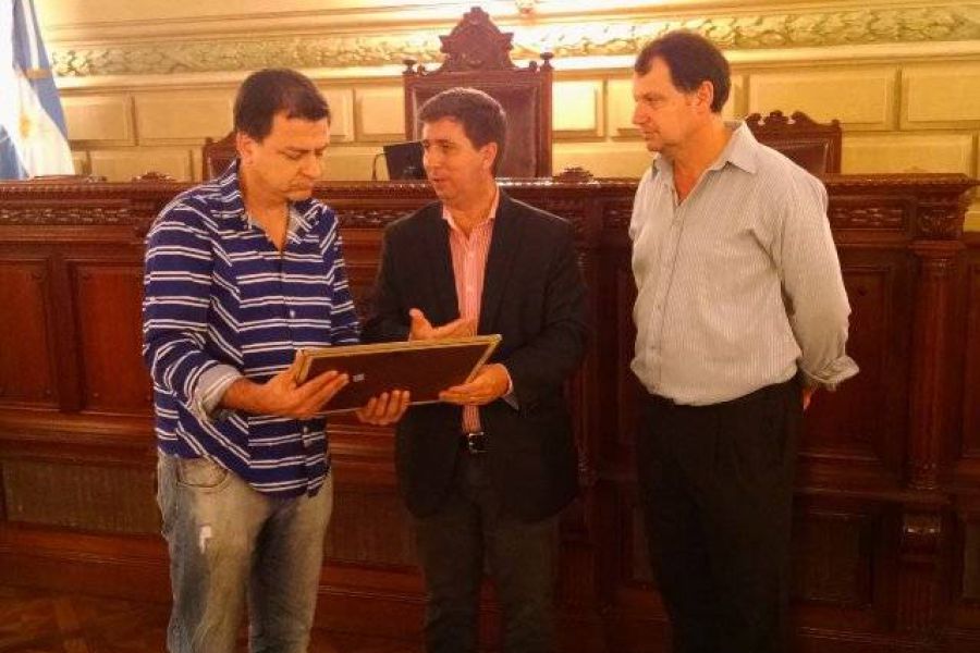 Reconocimiento a Mario Fassi