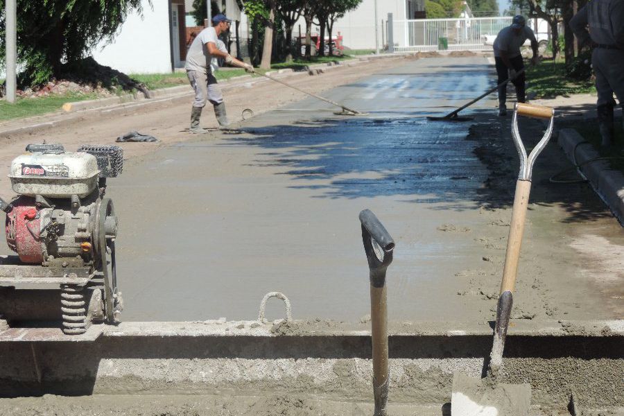 Pavimentación calle Islas Malvinas - Foto Prensa CdF