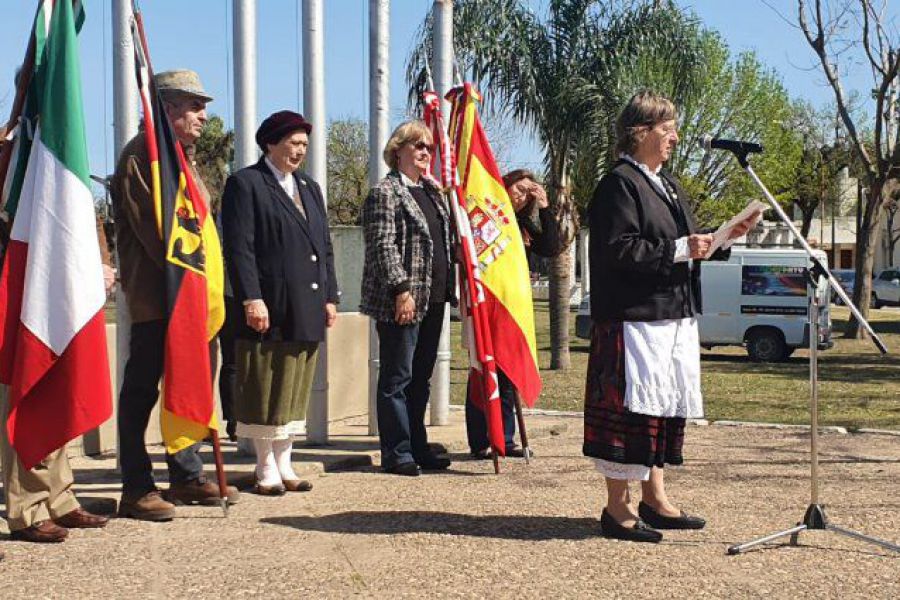 Pirola en actividades de Las Colonias