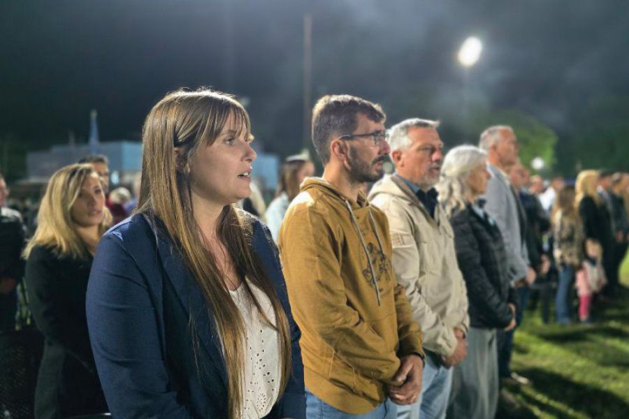 Alejandra Van Strate por Las Colonias