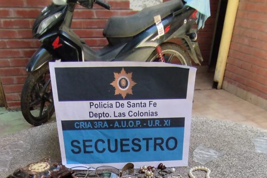 Secuestro de motocicleta - Foto URXI